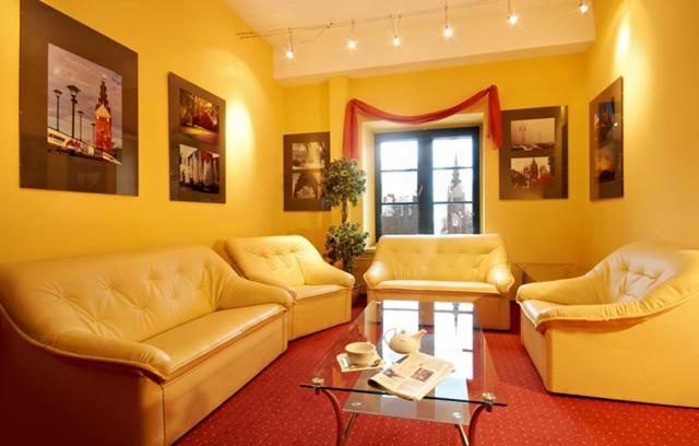 Arbiter Hotel แอลบลอง ภายนอก รูปภาพ